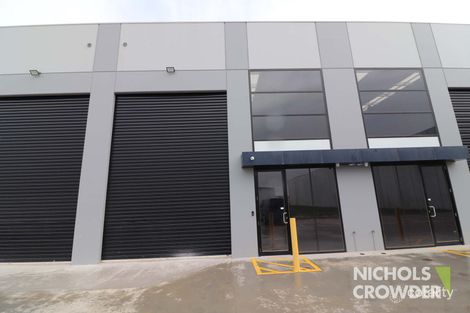 4/14 Hamersley Dr, Clyde North, VIC 3978