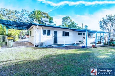 Property photo of 15 Elizabeth Street Beachmere QLD 4510