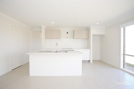 Property photo of 4 Powlett Drive Clyde VIC 3978