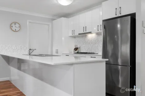 Property photo of 41 Bottlebrush Boulevard Fletcher NSW 2287