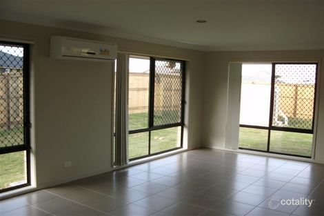 Property photo of 32 Riverparks Way Upper Caboolture QLD 4510