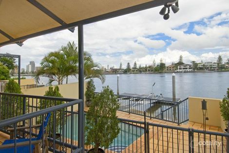 2/2 Peninsular Dr, Surfers Paradise, QLD 4217