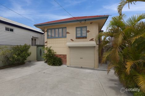 352 Waterworks Rd, Ashgrove, QLD 4060