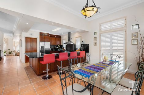 Property photo of 78 Golden Oak Crescent Carindale QLD 4152