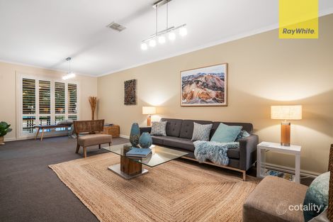 Property photo of 37 Tussock Crescent Sydenham VIC 3037