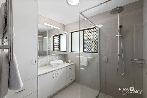 Property photo of 4 Sollya Place Sunnybank Hills QLD 4109