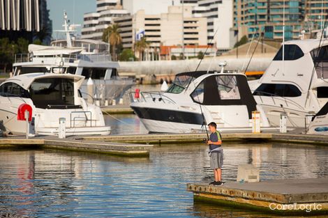 Property photo of 2201/100 Lorimer Street Docklands VIC 3008