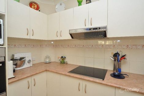 Property photo of 11 Siena Place Coombabah QLD 4216