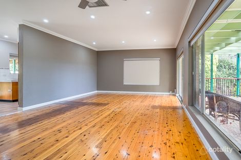 Property photo of 25 Banksia Crescent Dubbo NSW 2830