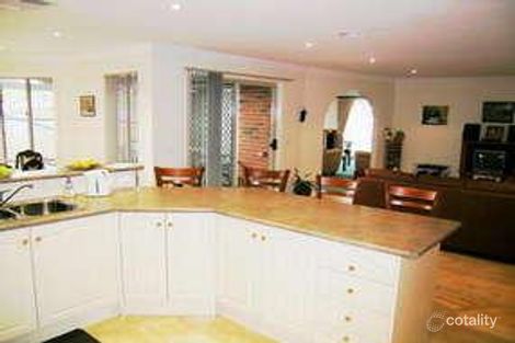 Property photo of 16 Lancaster Way Beaconsfield VIC 3807