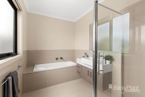 Property photo of 4/7 Old Plenty Road South Morang VIC 3752
