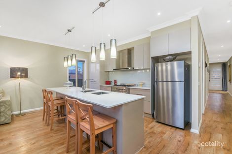 Property photo of 33 Barossa Drive Clyde North VIC 3978