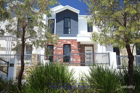 Property photo of 71 Drovers Place Wanneroo WA 6065