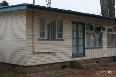 2/15 Eleanor St, Miles, QLD 4415