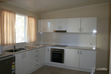 Property photo of 2/15 Eleanor Street Miles QLD 4415