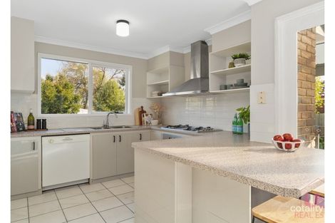 Property photo of 10 Cameron Court Somerville VIC 3912