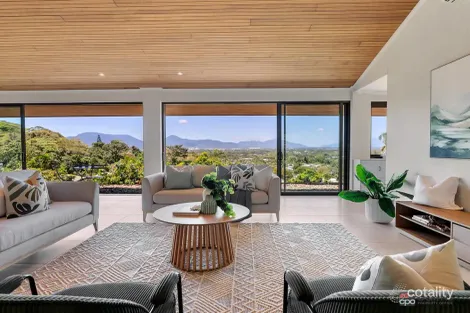 Property photo of 4 Price Close Edge Hill QLD 4870