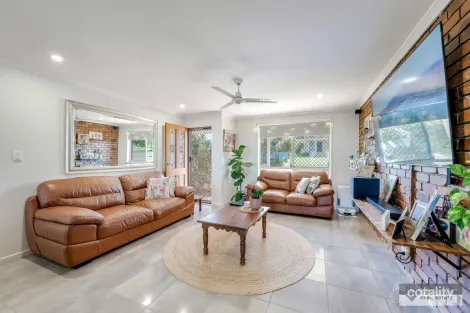 Property photo of 10 Linden Crescent Qunaba QLD 4670