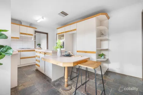 Property photo of 42 Templeton Street Wantirna VIC 3152