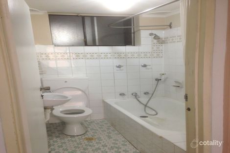 Property photo of 19/8-10 Goulburn Street Warwick Farm NSW 2170