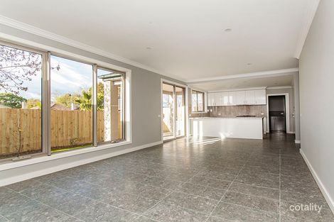 Property photo of 2/23 Kitchener Road Croydon VIC 3136