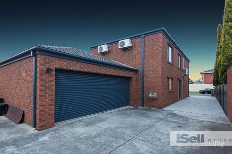 Property photo of 5 Ruby Place Springvale VIC 3171