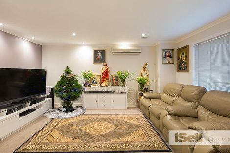 Property photo of 5 Ruby Place Springvale VIC 3171