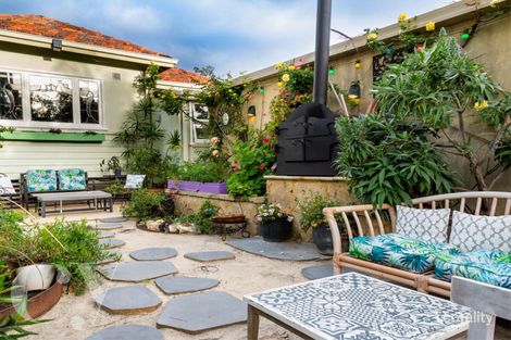 Property photo of 11 Chester Street South Fremantle WA 6162