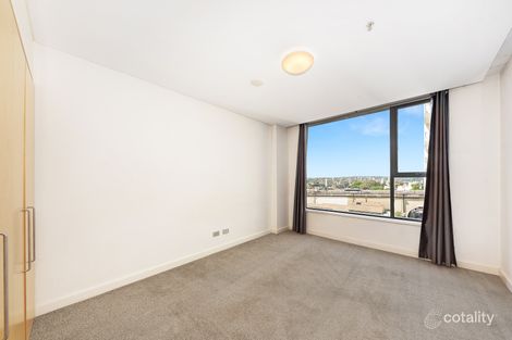 Property photo of 1003/2 Dind Street Milsons Point NSW 2061