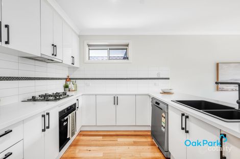 Property photo of 2/14 Bristol Road Pascoe Vale VIC 3044