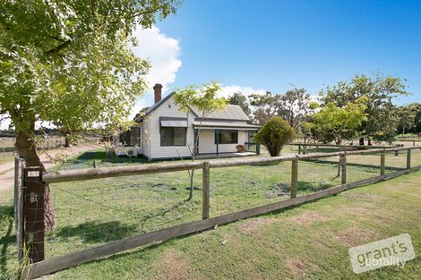 22 Thirteen Mile Rd, Garfield, VIC 3814