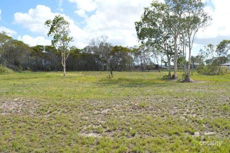 Property photo of 4 Eungella Court Branyan QLD 4670