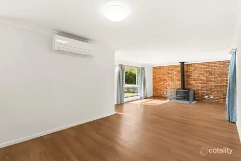 Property photo of 43 Treeline Drive Gowrie Junction QLD 4352