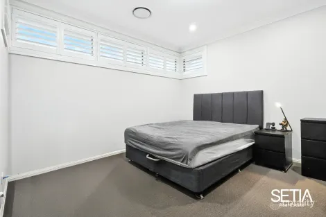 Property photo of 7 Felicity Crescent Grantham Farm NSW 2765