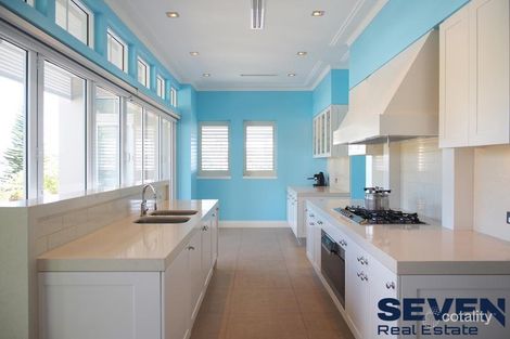 Property photo of 175-177 Peninsula Drive Breakfast Point NSW 2137