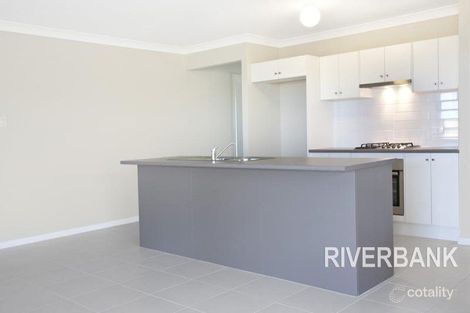 Property photo of 15 Asimus Circuit Elderslie NSW 2570