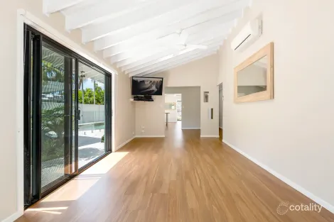 Property photo of 112 Bardon Avenue Miami QLD 4220