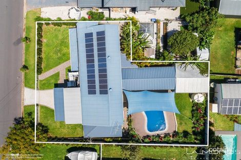 Property photo of 8 Bushing Street Wynnum West QLD 4178