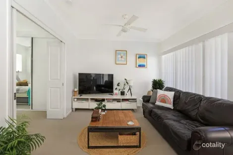 Property photo of 28 Ocean View Avenue Mooloolaba QLD 4557