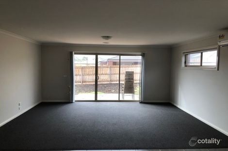 Property photo of 10 Clarice Crescent Brookfield VIC 3338