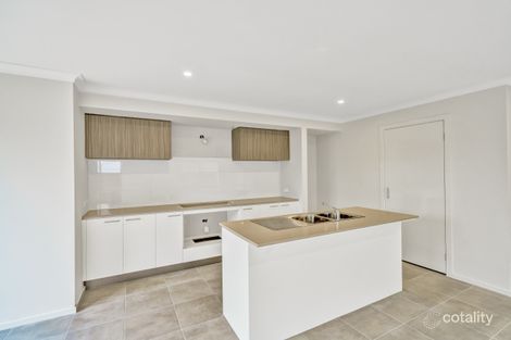 Property photo of 20 Wicket Road Clyde VIC 3978