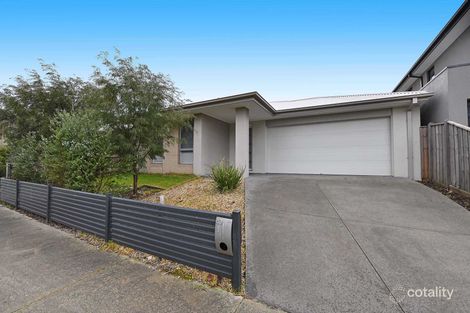 49 Greenhaven Dr, Greenvale, VIC 3059