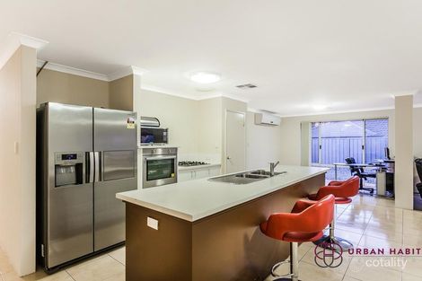 8 Chard Gr, Leda, WA 6170