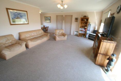 Property photo of 16 Smith Court Kyneton VIC 3444