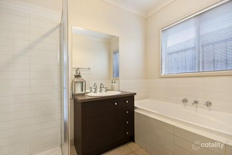 Property photo of 7 Huntingfield Drive Warrnambool VIC 3280