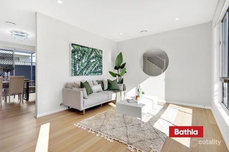 Property photo of 24 Mudiman Glade Riverstone NSW 2765