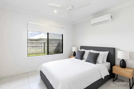 Property photo of 19 Lanikai Place Mount Low QLD 4818