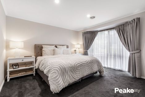 Property photo of 21 Portchester Boulevard Beaconsfield VIC 3807