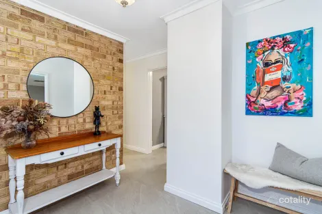 Property photo of 6 Parkway Warwick WA 6024