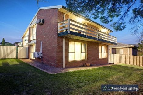 Property photo of 17 Cunningham Drive Endeavour Hills VIC 3802